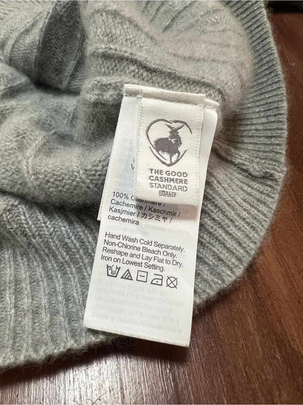 J. Crew Men’s Light Gray Cashmere Cable Knit Sweater Size L